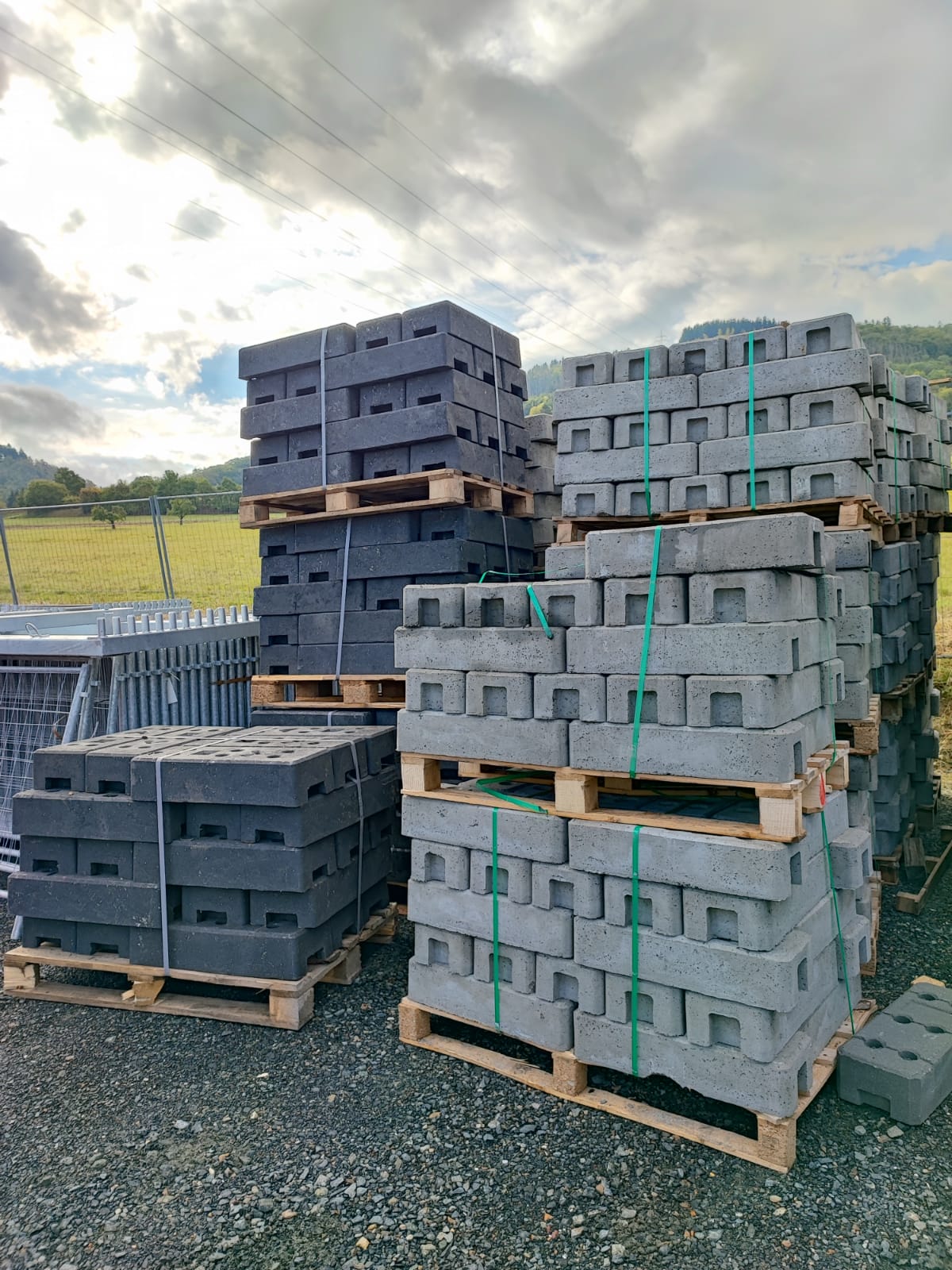 BauHeld24 - Bauzaun Betonfuß